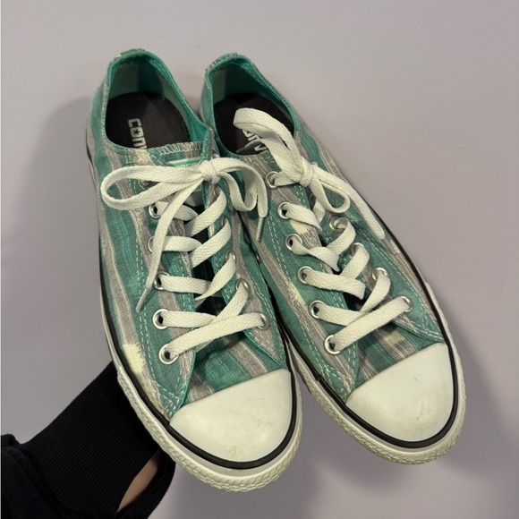 Green and white stripe and dot converse shoes - Picture 1 of 5
